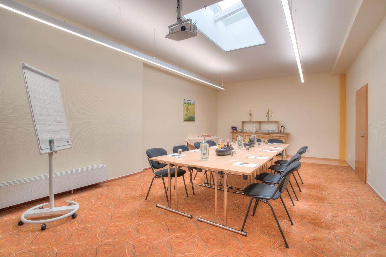 Kleefelder Hof 3*